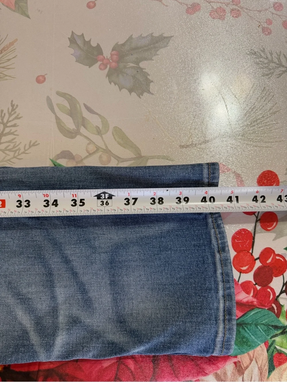 Old Navy Blue Slim Stretch Jeans size 16 ( 244)